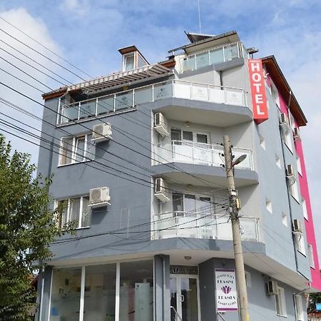 Hotel Kramus Ruse Exterior foto